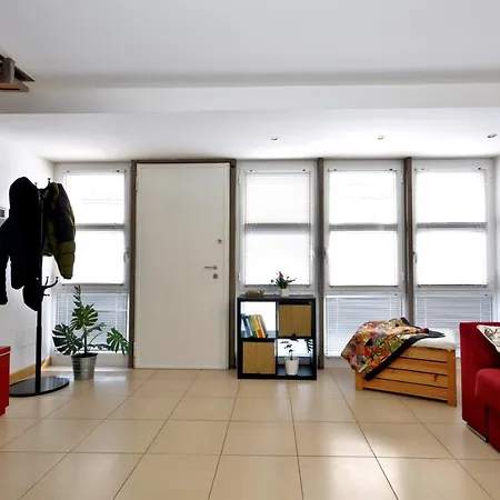 Apartment Loft Ristrutturato Vicino M4 Argonne - San Benigno