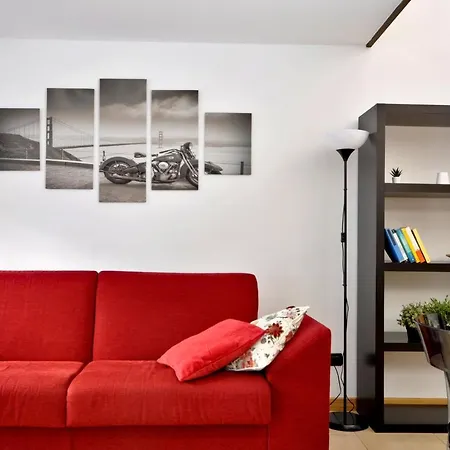Apartment Loft Ristrutturato Vicino M4 Argonne - San Benigno *