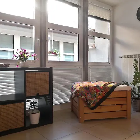 Loft Ristrutturato Vicino M4 Argonne - San Benigno Apartment