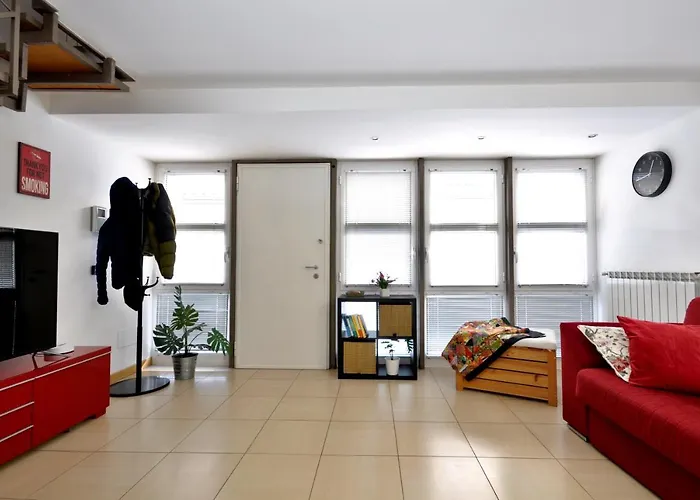 Lägenhet Loft Ristrutturato Vicino M4 Argonne - San Benigno